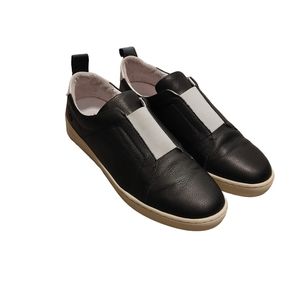 Women's size 40 EU Fly London sneakers